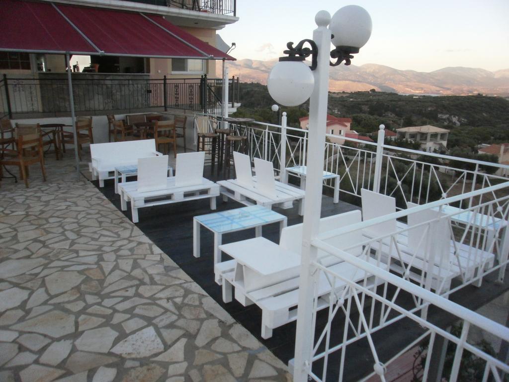 Ionian Balcony Apartment Lixouri Exterior foto